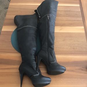 Nancy Li Boots